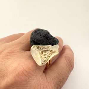 Anillo Volcan Bone