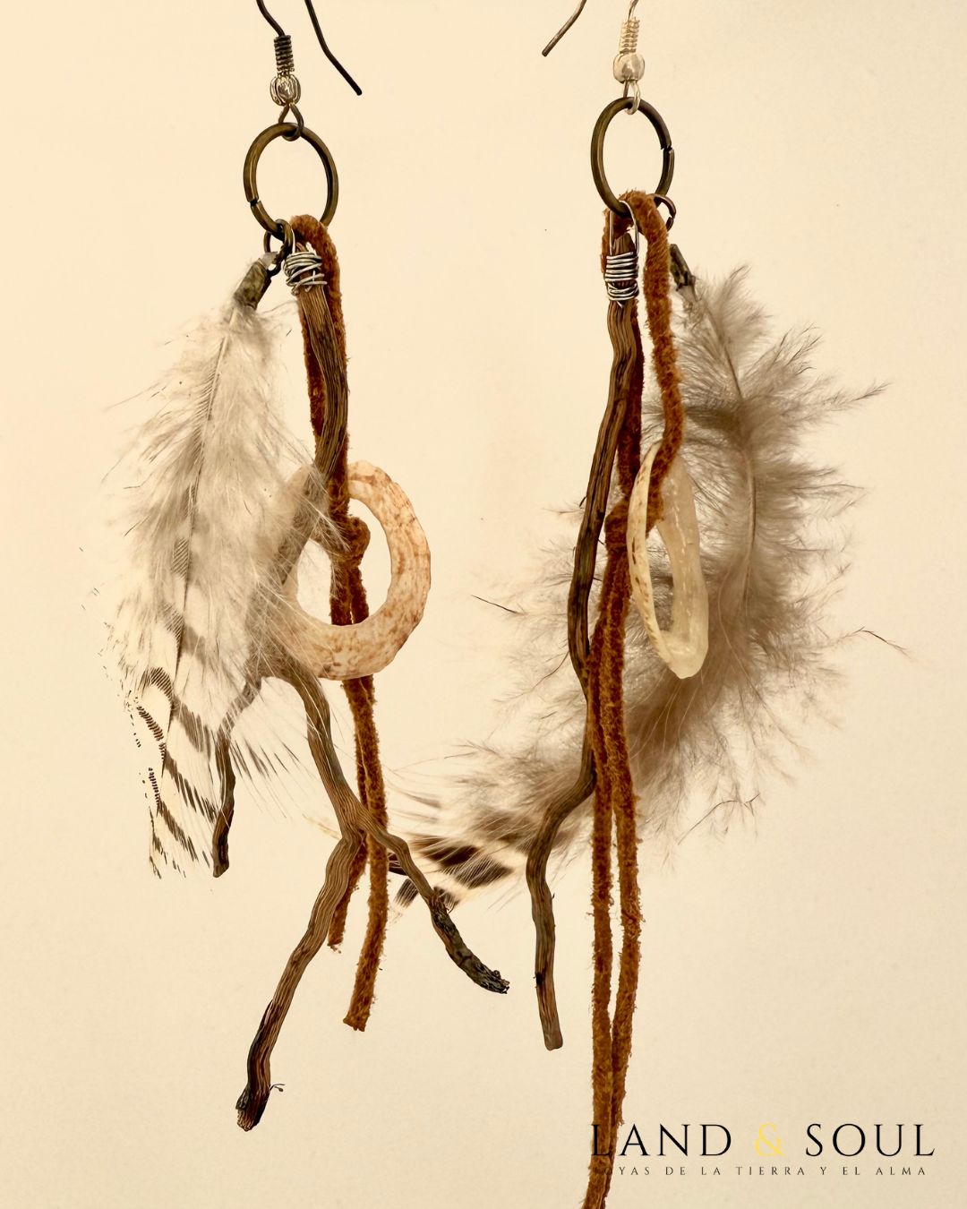 Pendientes plumas tribales 6 pendientes plumas naturales. pendientes artesanales tribales