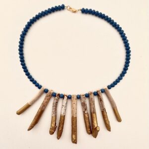 Collar tribal blue